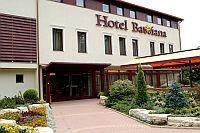 Hotel Bassiana Sarvar - czterogwiazdkowy hotel na dzielnicy zamkowej ✔️ Hotel Bassiana**** Sárvár - Czterogwiazdkowy hotel na Węgrzech w pięknym otoczeniu - 