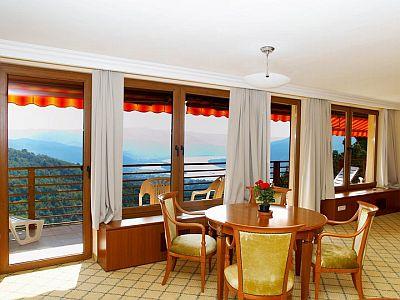 Pokój hotelowy z panoramą na Dunaj Hotel Silvanus w Visegrad - ✔️ Silvanus**** Hotel Visegrad - Niedrogi hotel wellness panoramiczny na rejonie Dunakanyar
