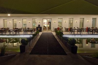 Anna Hotel Budapest - Pokój hotelowy w spokojnej okolicy Buda z pięknym ogrodem - ✔️ Hotel Anna Budapest ✔️ hotel 4* Budapeszt