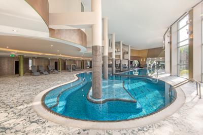 Specjalna oferta pakietu Wellness Azur Premium Hotel w Siófok - Azúr Prémium Hotel***** Siófok - Nowy hotel wellness z panoramą w Siofok