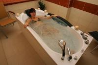 Hydromasaż w hotelu termalnym Balneo na weekend wellness