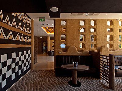 Kawiarnia w Hotelu Bambara - Nowoczesny hotel z afrykańskim stylem na Węgrzech wschódnych - ✔️ Bambara Hotel Felsotarkany Bukk**** ✔️ Wellness hotel w Bükk