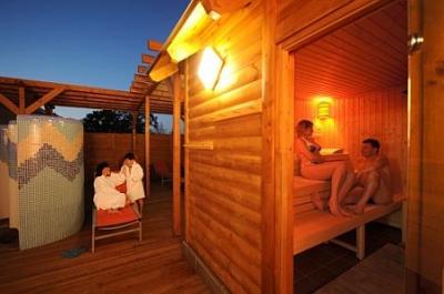 Hotel Beke Hajduszoboszlo - Sauna hotelowa miłośnikom wellness - Hotel Béke**** Hajdúszoboszló - Wellness hotel w Hajduszoboszlo oferuje promocji pakietów