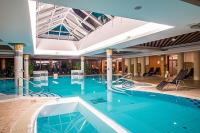 Nowy hotel Aquarell Weelness w Cegled - kąpiel perełkowa