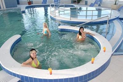 Aqua Spa Hotel zaprasza na wellness Weekend do Cserkeszolo - Aqua Spa Hotel**** Cserkeszőlő - Niedrogi wellness i spa hotel blisko do Plaży