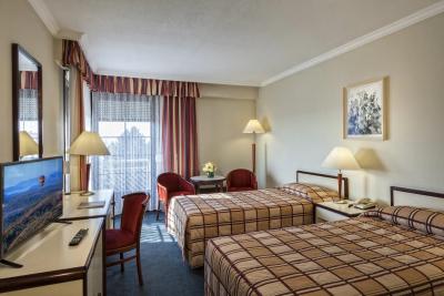 Standard pokój w Hotelu Thermal Aqua w Heviz - Hotel leczniczy nad jeziorem w Heviz - ✔️ ENSANA Thermal Hotel Aqua Hévíz**** ✔️ Aqua Kurort Heviz