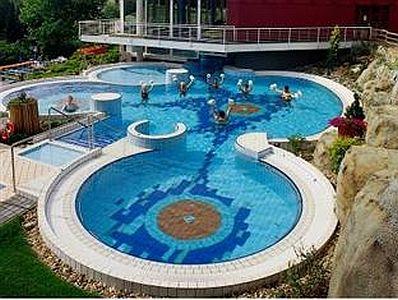 Basen wrażeń w Hotelu Danubius Health Spa Resort Aqua w Heviz - ENSANA Thermal Hotel Aqua**** Hévíz - Gorąca woda lecznica, Kurort Heviz