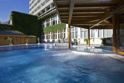 Usługi wellness w Hotelu Danubius Helath Spa Resort Heviz - ENSANA Health Spa Resort**** Hévíz - kurort spa termal hotel w Heviz