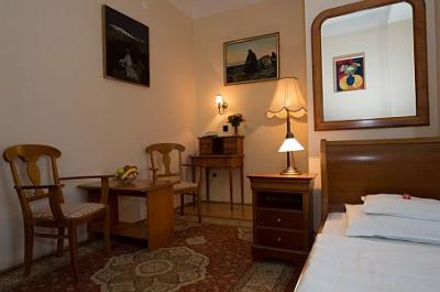 Pokój hotelowy w atrakcyjnej ofercie last minute, oferta wellness na każdą kieszeń - Grand Hotel Aranybika*** Debrecen - hotel w centrum miasta Debrecen