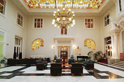 Hotel Aranybika Grand w Debreczynie  - Grand Hotel Aranybika*** Debrecen - hotel w centrum miasta Debrecen