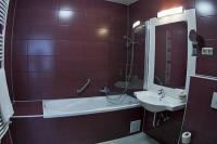 Wellness Hotel Calimbra 4* elegancka łazienka w Miskolctapolca