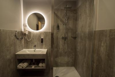 Hotel Civitas - Tani nocleg w centrum Sopron - łazienka w hotelu - ✔️ Hotel Civitas Sopron ✔️ Hotel w centrum miasta Sopron