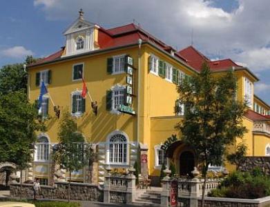 Nowy, ekskluzywny Hotel welness Park Eger - trzygwiazdkowy hotel w centrum Eger - Hotel Eger**** Park Eger - hotel wellness z rabatem w Egerze, Wegry