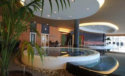 Woda lecznicza - Wakacje nad Szeged - Hunguest Hotel Forras, Węgry - ✔️ Hunguest Szeged ✔️ Termalny Hotel w Szeged