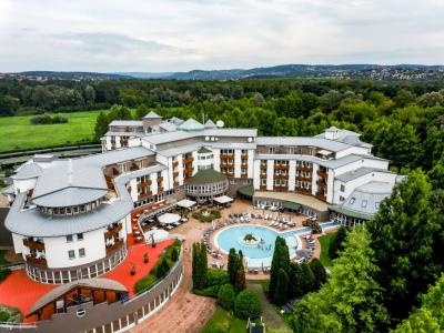 Lotus Therme Hotel Spa Heviz - Pięciogwiazdkowy hotel luksusowy w Heviz, Węgry - Lotus Termy i Spa Hotel***** Heviz - Luksusowy hotel termalno-leczniczy w ofercie promocyjnej