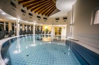 Termalny hotel spa w Heviz - Basen w Lotus Therme