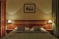 Elegancki i nowoczesny pokój dwuosobowy w Hotelu Palace