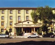 Trzygwiazdkowy Hotel Ventura w Budzie, w pobliżu placu Moricz Zsigmond w Budapeszcie Trzygwiazdkowy Hotel Ventura w Budzie, w pobliżu placu Moricz Zsigmond w Budapeszcie