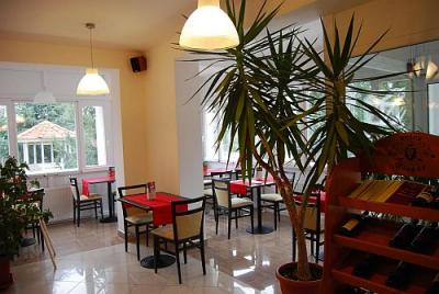 Hotel Kakadu, restauracja - hotel wellness w keszthely - Wellness Hotel Kakadu nad Balatonem - ✔️ Wellness Hotel Kakadu*** Keszthely ✔️ Hotel Kakadu
