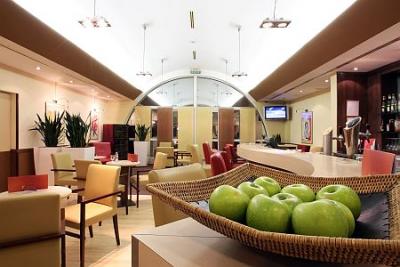 Castrum Hotell w Szekesfehervarze drink bar - ✔️ Castrum Hotel**** Szekesfehervar - Castrum w Szekesfehérvár