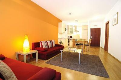 Jasny romantyczny pokój w 6 dzielnicy, w żydowskim rejonie Budapesztu - Comfort Apartments - Comfort Apartamenty Budapeszt - eleganckie mieszkania w centrum Budapesztu w atrakcyjnych cenach