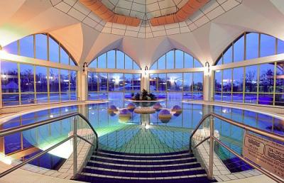 Park Inn Hotel Sarvar - Uzdrowisko i lecznicza woda w Sarvar - ✔️ Park Inn Sarvar**** ✔️ All inclusive Park inn Sárvár