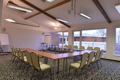 Sala konferencyjna w Hotelu Residence Siofok nad Balatonem - ✔️ Hotel Residence**** Siofok ✔️ hotel wellness w Siofok