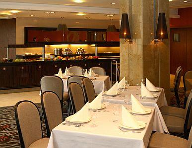 4* Hotel Saliris Resort Wellness w promocyjnej cenie z półpensjonatem - ✔️ Saliris Hotel Egerszalok ✔️ termalne Hotel Egerszalók